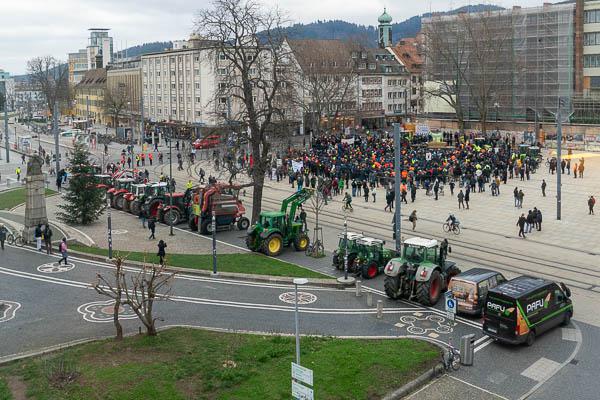 Landwirte protestieren in Freiburg

Foto: Jens Glade / Internetzeitung REGIOTRENDS