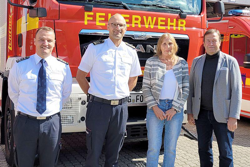 „Das Haupt- und das Ehrenamt als gemeinsame Säule ist ein großes Erfolgsmodell in Offenburg“.
Von links: Markus Pehlke, Nils Schulze, Andrea Schwarz und Thomas Marwein.

Foto: Wahlkreisbüro Thomas Marwein