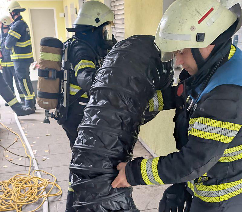 Brand in Tiefgarage in Freiburg.

Foto: Stadt Freiburg - Berufsfeuerwehr/Untere Katastrophenschutzbehörde