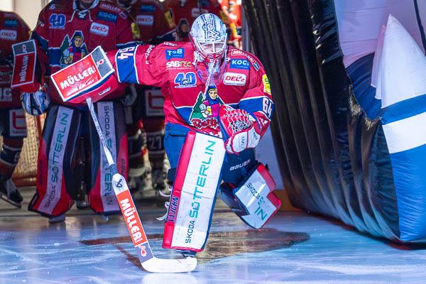 EHC Freiburg trifft gegen Rosenheim das Tor nicht

Foto: Jens Glade / Internetzeitung REGIOTRENDS