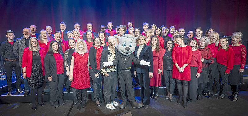 Charitykonzert der „Golden Harps“ begeisterte erneut im Europa-Park.
9.580 Euro Spenden kamen für den guten Zweck zusammen.

Foto: Europa-Park 