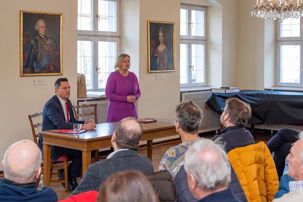 Besuch von Bundesinnenministerin Nancy Faeser in Emmendingen.

Foto: Jens Glade / REGIOTRENDS lokal: "EM-extra"