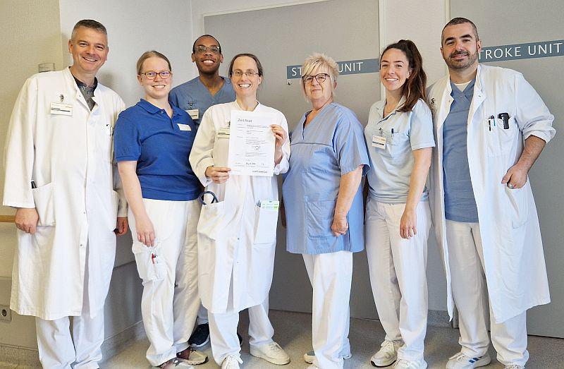 Erfolgreiche Rezertifizierung der Stroke-Unit der Kliniken des Landkreises Lörrach.
Multidisziplinäres Stroke-Unit-Team.

Foto: Kliniken des Landkreises Lörrach GmbH - Manuele Zöge